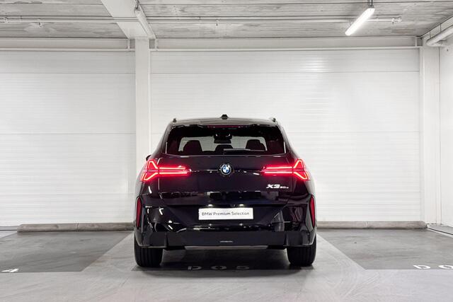 BMW X3 30e xDrive | M-Sport Pro | Harman/Kardon | Trekhaak | Stuurwielverwarming | Parking Assistant Plus