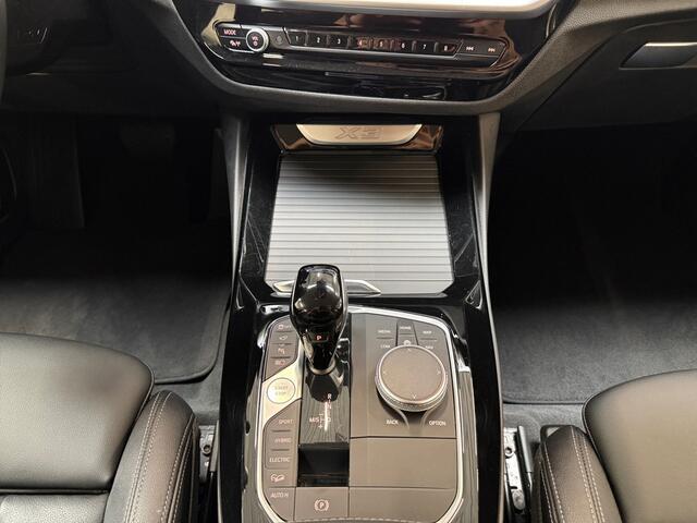 BMW X3 xDrive30e I 360 Camera I Cruise Control I Leder I Grote Navi I Stoelverwarming I Elek. Achterklep I CarPlay I Dodehoekdetectie I