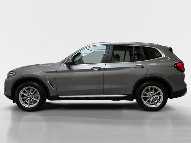 BMW X3 xDrive30e I 360 Camera I Cruise Control I Leder I Grote Navi I Stoelverwarming I Elek. Achterklep I CarPlay I Dodehoekdetectie I