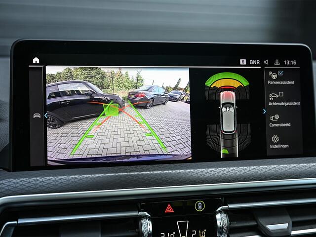 BMW X3 xDrive30e High Executive M-sport | Panoramadak | Harman/Kardon | Camera | Active Cruise | Memory Seat | BMW Gesture Control | Stuurverwarming | Stoelverwarming | Trekhaak |