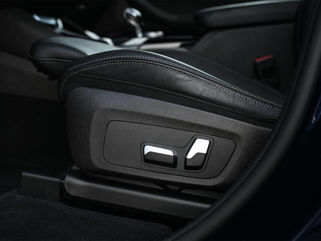 BMW X3 xDrive30e High Executive M-sport | Panoramadak | Harman/Kardon | Camera | Active Cruise | Memory Seat | BMW Gesture Control | Stuurverwarming | Stoelverwarming | Trekhaak |