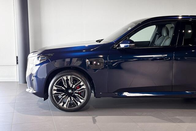 BMW X3 30e xDrive | M Sport Pro | Glazen Panoramadak | Harman Kardon | Stoelverwarming | Iconic Glow |