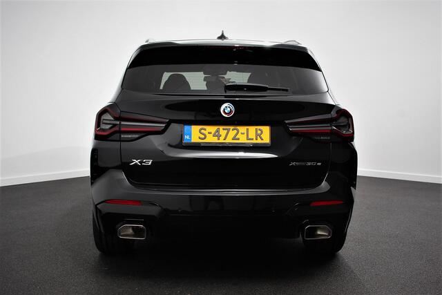 BMW X3 xDrive30e Hybrid M-Sport High Executive Leder Panoramisch Schuifdak Hifi Camera 360 Active Cruise Control Climate Control Parkeer sensoren Lichtmetalen Velgen