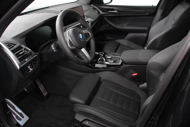 BMW X3 xDrive30e Hybrid M-Sport High Executive Leder Panoramisch Schuifdak Hifi Camera 360 Active Cruise Control Climate Control Parkeer sensoren Lichtmetalen Velgen