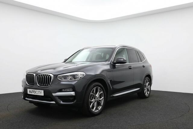 BMW X3 xDrive30e High Executive M Sport Stuur l Panoramadak | Harman Kardon | 360° | Trekhaak | Adaptive Cruise