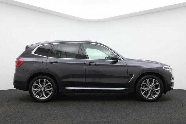 BMW X3 xDrive30e High Executive M Sport Stuur l Panoramadak | Harman Kardon | 360° | Trekhaak | Adaptive Cruise