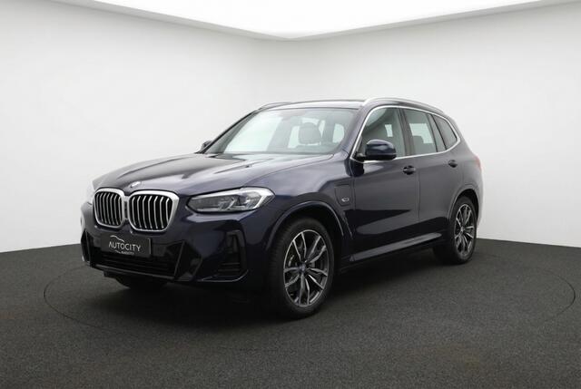 BMW X3 Bmw X3 xDrive30e High Executive M Sport Pano | Laser | Leder | 360° | HUD | Innovation Pack