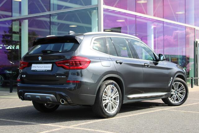 BMW X3 xDrive20i High Executive Automaat / Comfort Access / Achteruitrijcamera / Head-Up / Harman Kardon / Stoelverwarming / Active Cruise Control