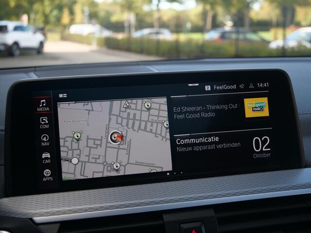 BMW X3 xDrive30e High Executive 292 Pk Automaat M-Pakket / Navi / DAB / Apple Carplay / 360 camera / Pano-dak