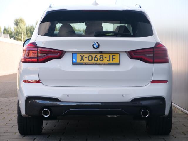 BMW X3 xDrive30e High Executive 292 Pk Automaat M-Pakket / Navi / DAB / Apple Carplay / 360 camera / Pano-dak