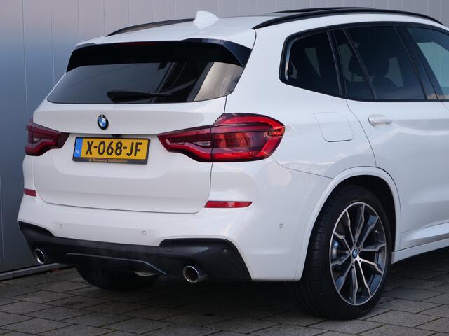 BMW X3 xDrive30e High Executive 292 Pk Automaat M-Pakket / Navi / DAB / Apple Carplay / 360 camera / Pano-dak