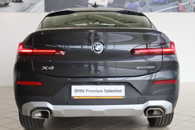 BMW X4 xDrive20i Business Edition Plus / Panoramadak / Stuurwielverwarming / Ambient Air