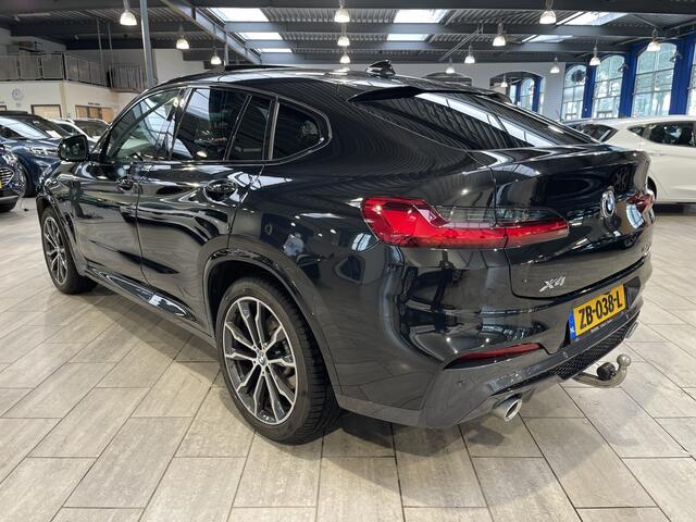 BMW X4 xDrive20i High Executive | M Pakket | Trekhaak elektrisch uitklapbaar | Navigatie | Elektrisch glazen panorama-dak |