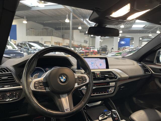 BMW X4 xDrive20i High Executive | M Pakket | Trekhaak elektrisch uitklapbaar | Navigatie | Elektrisch glazen panorama-dak |