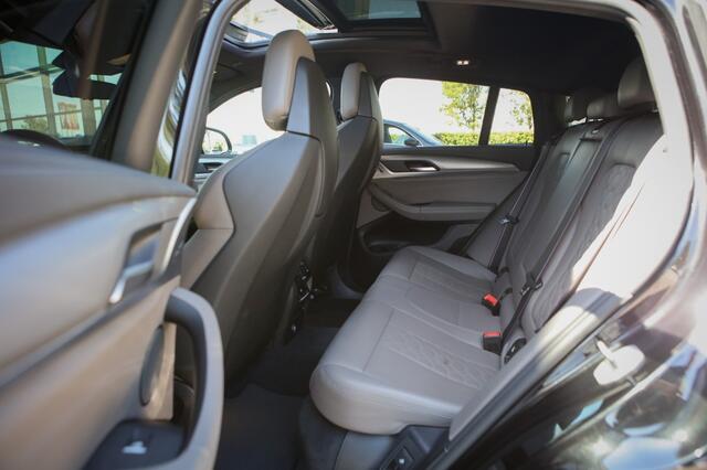 BMW X4 M Competition | 510PK | Pano | HUD | H&K |