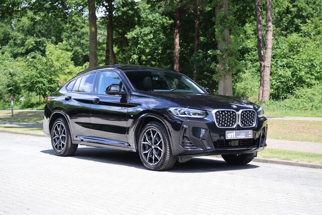 BMW X4 xDrive20i High Executive M-Sport | Head Up | Pano | Laser | Keyless | Parkeerhulpsysteem | Elektrische trekhaak | Driving Assitent | Sportstoelen | Shadowline | Innovatiepakket | etc.