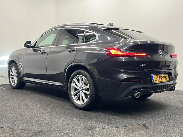 BMW X4 xDrive30i High Executive | NAVI | PANO | TREKHAAK | STOELVERWARMING | KEYLESS |