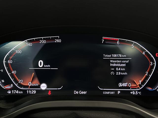 BMW X4 xDrive30i High Executive | NAVI | PANO | TREKHAAK | STOELVERWARMING | KEYLESS |