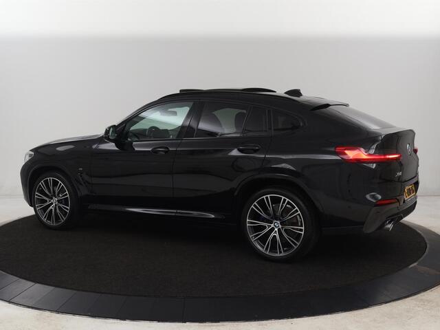 BMW X4 xDrive30i M Sport | Panoramadak | Head-Up | Leder | Stoelverwarming | 360 Camera | Adaptive cruise | Carplay | Sfeerverlichting | Full LED | Sportstoelen | 21'' | Navigatie