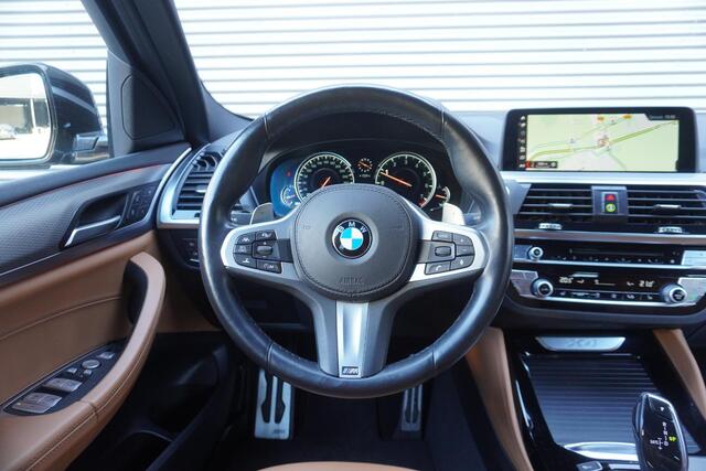 BMW X4 xDrive30i High Executive | 20 inch LM M Dubbelspaak | Trekhaak met elektrisch wegklapbare kogel | HiFi System | BMW Head-Up Display | Achteruitrijcamera