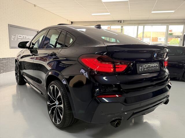 BMW X4 M40i M-Sport SCHUIFDAK HUD LEER 21''