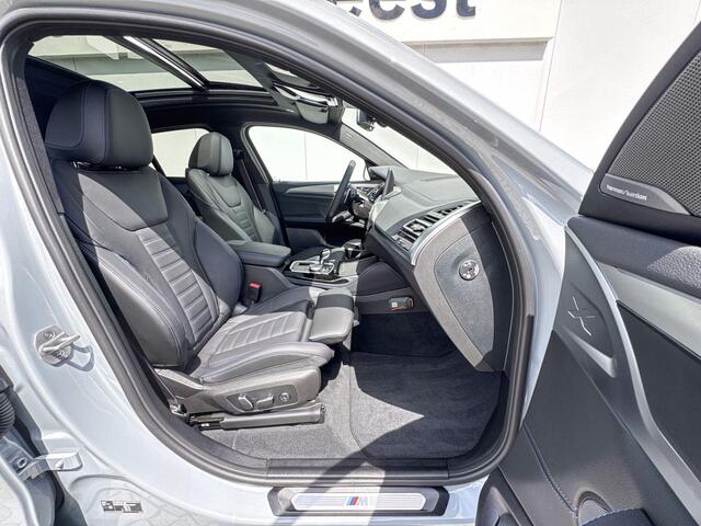BMW X4 xDrive30i | Head-Up Display | M Sport | Trekhaak | Panoramadak |