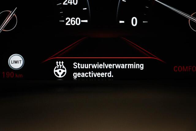 BMW X4 xDrive20i X-Line High Executive | PANORAMADAK | HEAD UP | STUURVERWARMING | TREKHAAK | 19"