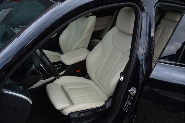 BMW X4 xDrive30i High Executive Edition | M-PAKKET | PANO | HUD | TREKHAAK | CARPLAY |