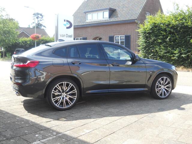 BMW X4 X-Drive 3.0i