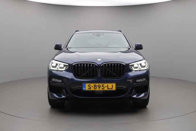 BMW X4 xDrive30d High Executive M-Sport / BTW / Panoramadak / Co Pilot / Trekhaak / Harman Kardon / Stoelventilatie / Stuurverwarming / Dealer Service /