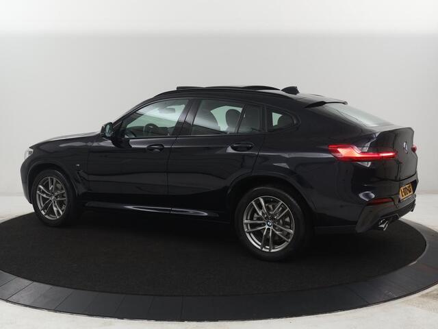 BMW X4 xDrive20i Business Edition | M-sport | Panoramadak | Leder | Memory | Stuur/stoel verwarming | Cruise control | Camera | Park assist | Carplay | Sfeerverlichting | Climate control