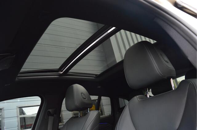 BMW X4 xDrive20i High Executive Edition | M-PAKKET | PANO | TREKHAAK | LED | CAM |