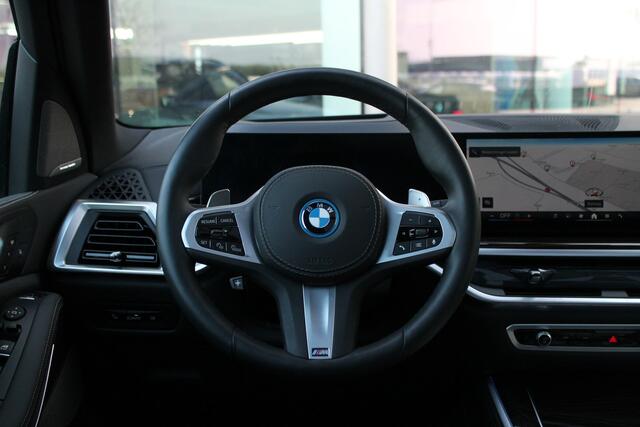 BMW X5 xDrive50e High Executive M Sport Automaat / Panoramadak / Trekhaak / Adaptieve LED / Comfort Access / Parking Assistant Professional / Gesture Control