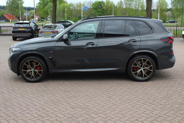BMW X5 xDrive50e Launch Edition / Glascoating / Panoramadak / 360Camera / Head-up / 21'' / Carbon / Harman Kardon / Softclose / Stoelmassage / Luxe Leder / Dodehoek / ACC