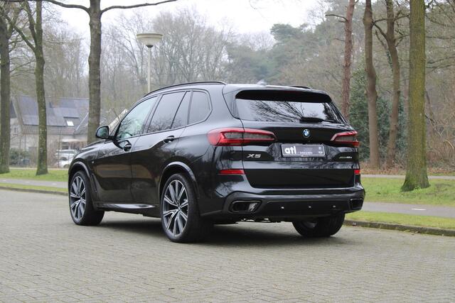 BMW X5 xDrive45e High Executive 22 inch, M-Sportpakket, Head up display, Panoramadak, Harman Kardon, 360 graden, Stoelventilatie, Comfortstoelen met memory, Niveauregeling 2 assen, Grootlichtassistent, Parkeerhulpsysteem Plus, Navigatie Professional, Achteruitri