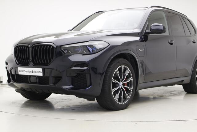 BMW X5 xDrive45e M-Sport | Panorama | Trekhaak | CoPilot | Stoelventilatie | Laser