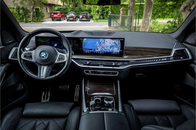 BMW X5 xDrive50e M Sport 22" Manhattan Head Up ACC Harman Kardon Pano
