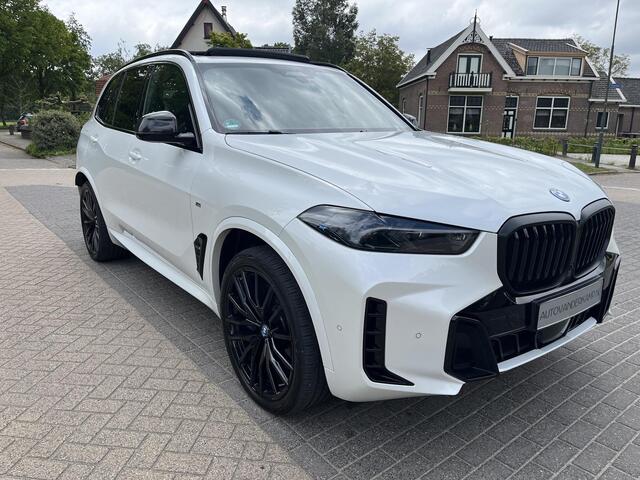 BMW X5 xDrive50e M Sport Pano B&W