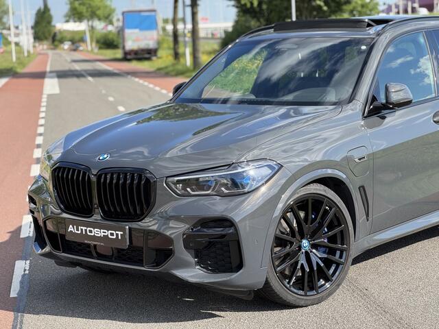 BMW X5 xDrive45e M-Sport 394 Pk Dravit Grijs Pano HUD Memory