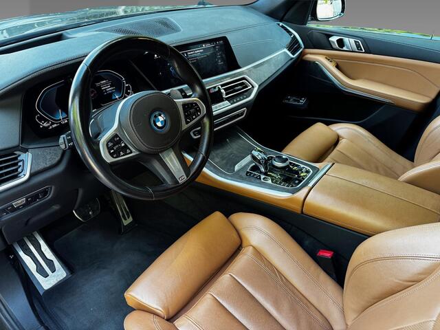BMW X5 xDrive45e M Sportpakket | Soft-Close-Automatic voor portieren | Glazen panoramadak | Driving Assistant Professional | HiFi System