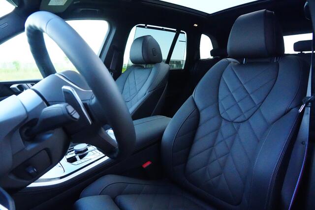 BMW X5 xDrive50e M Sport Pro 489pk Panoramadak/Stoelverwarming/Camera