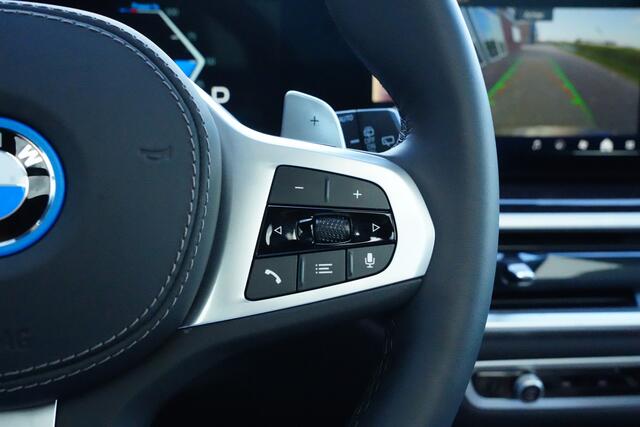 BMW X5 xDrive50e M Sport Pro 489pk Panoramadak/Stoelverwarming/Camera