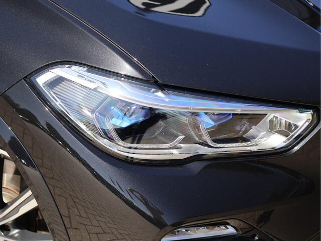 BMW X5 xDrive45e M Sport *Laser*Luchtvering*Sportstoelen*HUD*ACC*Pano*H/K*