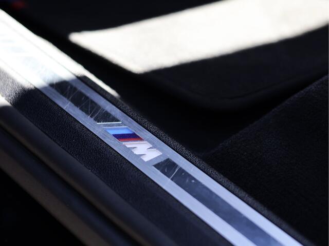 BMW X5 xDrive45e M Sport *Laser*Luchtvering*Sportstoelen*HUD*ACC*Pano*H/K*