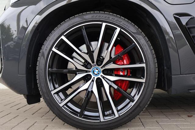 BMW X5 xDrive50e M Sportpakket | Exclusive-pakket | Comfort-Plus Pakket | Travel Pack | Sky Lounge | Driving Assistant | Professional