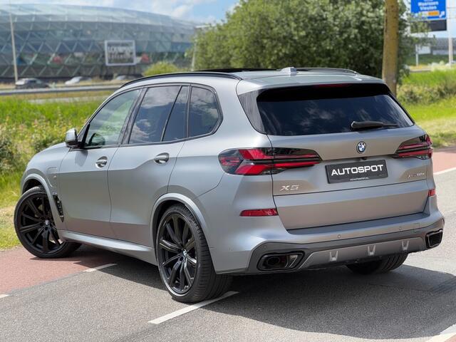 BMW X5 xDrive50e M-sport 489pk M-seats Pano Sky Lounge Alle Opties!