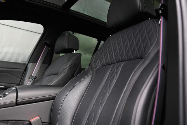 BMW X5 xDrive50e High Executive M Sport Automaat / Panoramadak / Trekhaak / Adaptief onderstel / Massagefunctie / Stoelventilatie / Active Steering / Comfort Access / Comfortstoelen / Adaptieve LED / Parking Assistant Professional / Harman Kardon / Live Cockpit 