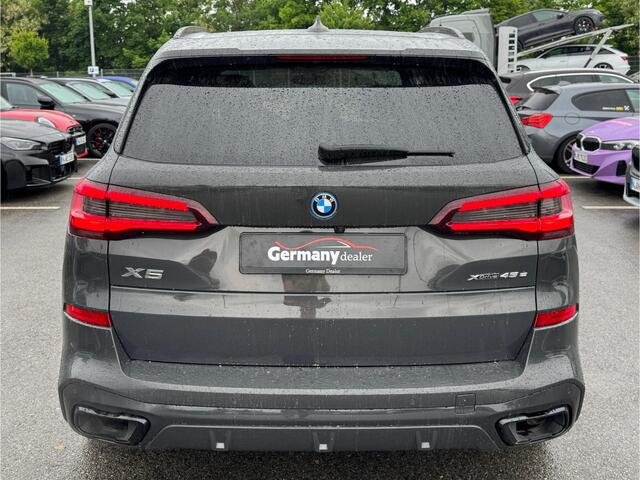 BMW X5 xDrive45e 394pk M-Sportpakket Dravit Pano B&W Skylounge Trk.haak Swarovski