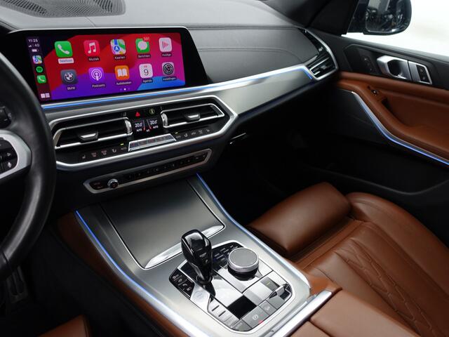BMW X5 xDrive45e High Executive M Sport- Design Leder, Head Up, 360 Camera, Treeplanken, Stuur/Stoelverwarming, Sfeerverlichting