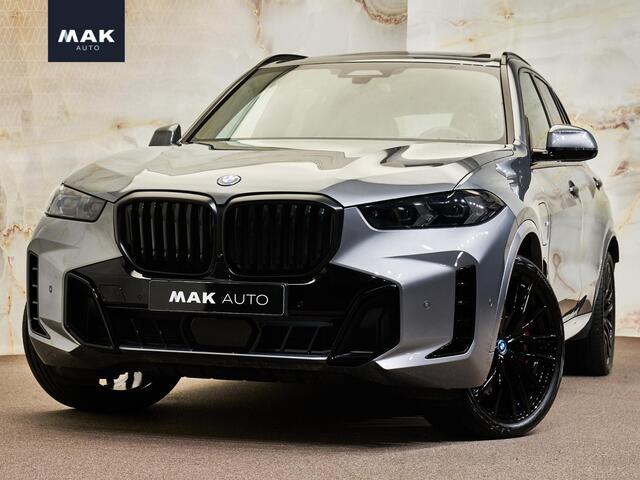 BMW X5 xDrive50e M Sport Pro, M Stoelen, Sky Lounge Pano, 4-wielbest., luchtv., CraftedClarity, carbon, H/K, massage, 22", tr.haak, softclose, privacy
